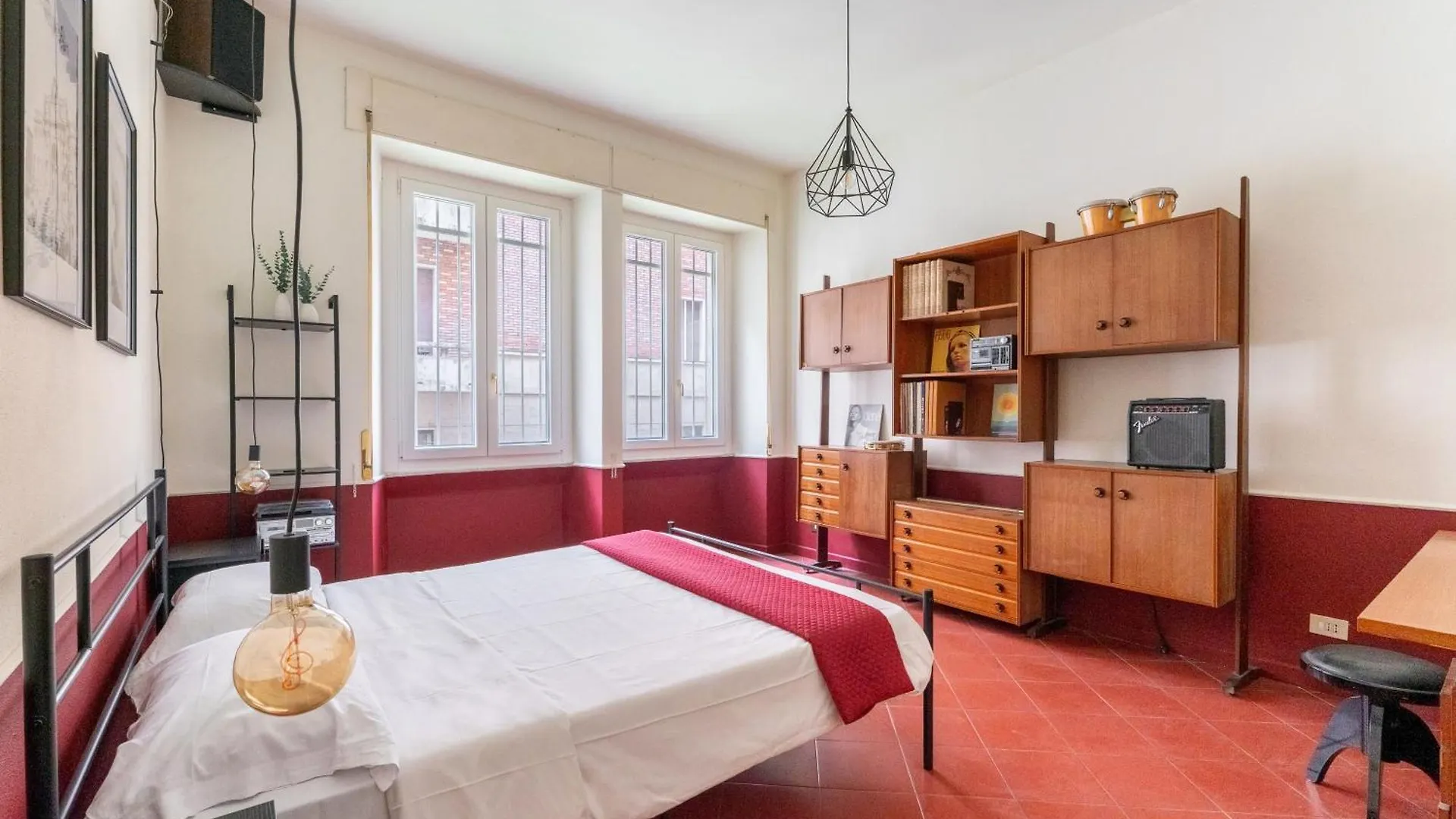 Apartment Maroon Flat Colosseo, 800 Mt From Amphitheater